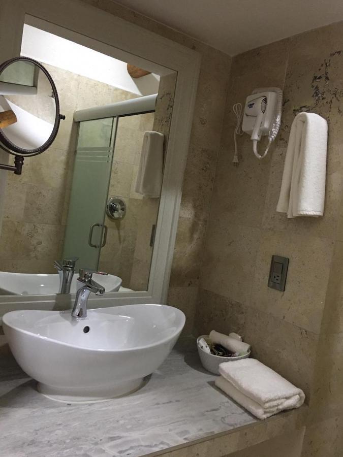 Hotel Concierge Flor Y Canto テポストラン エクステリア 写真